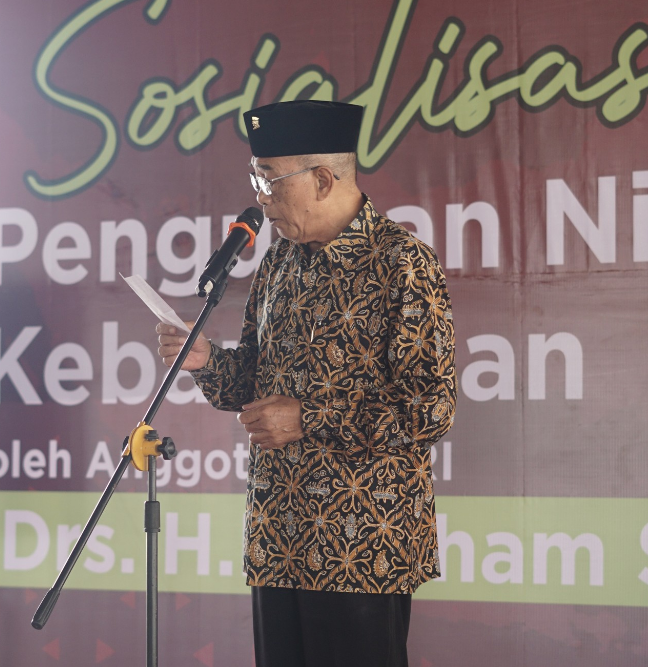 Anggota DPR/MPR RI, Drs H.M Idham Samawi Resmikan Pendopo IKS 