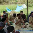 Doa Bersama Pamong Kalurahan Bersama Warga Sebelum Pembangunan Jalan Industri