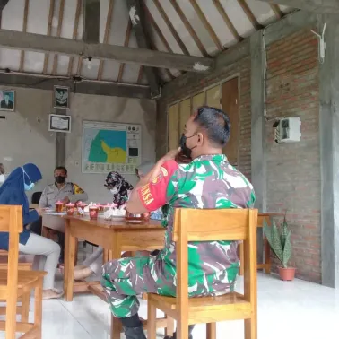 Kegiatan Pemberantasan Sarang Nyamuk (PSN) di Padukuhan Bangkel Kalurahan Srimulyo 