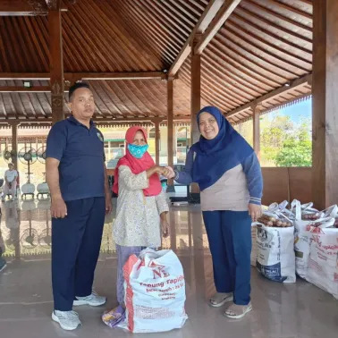 120 Warga Srimulyo Terima Bantuan BPNT PPBMP Periode Mei–Juli 2026