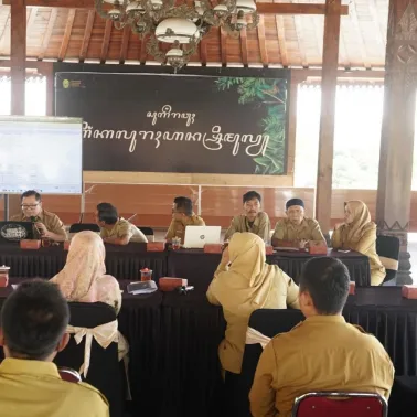 Tingkatkan Ketelitian Layanan dan Matangkan Perubahan APBKal 2026, Kalurahan Srimulyo Gelar Rakor