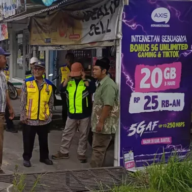 Komisi C DPRD DIY Tinjau Kerusakan Irigasi Karangasem dan Drainase Jalan Wonosari KM 14