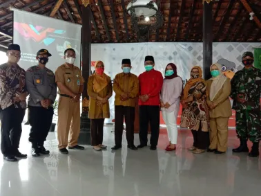 Pesta Demokrasi Kalurahan : Visi Misi Calon Lurah Sama Sama Apik