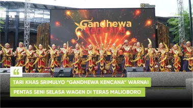 Tari Khas Srimulyo “Gandhewa Kencana” Warnai Pentas Seni Selasa Wagen di Teras Malioboro